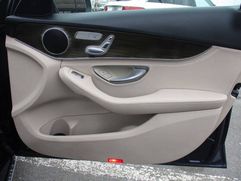 2016 Mercedes-Benz C-Class C 300 Luxury 4MATIC