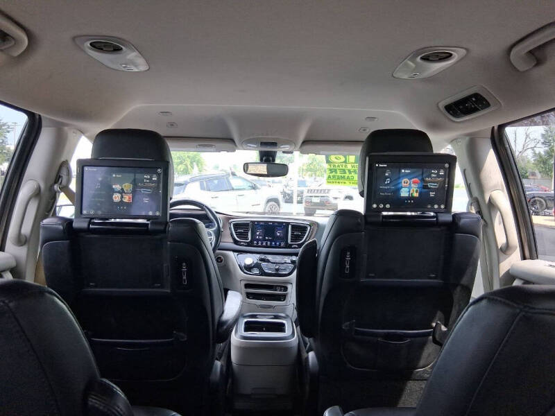 2018 Chrysler Pacifica Touring L Plus