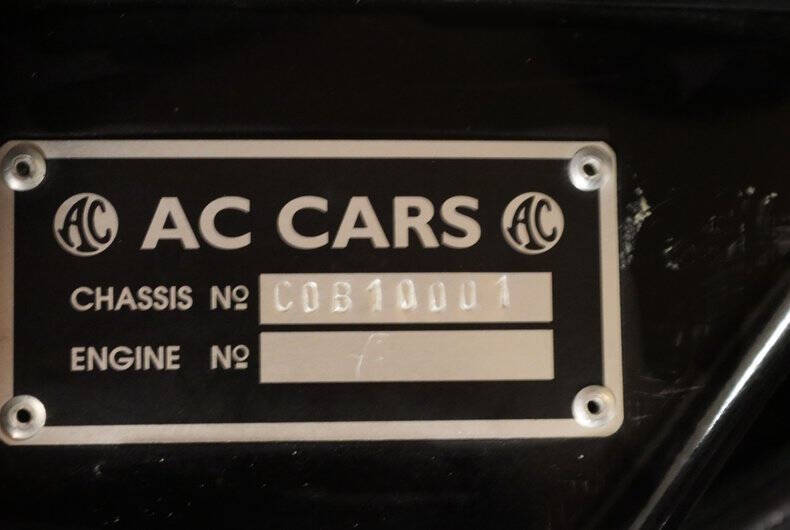 2005 Acura MkV