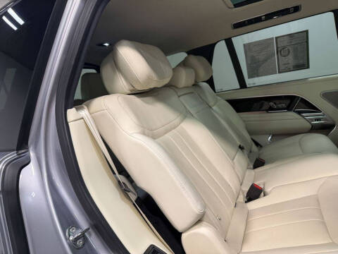 2025 Land Rover Range Rover