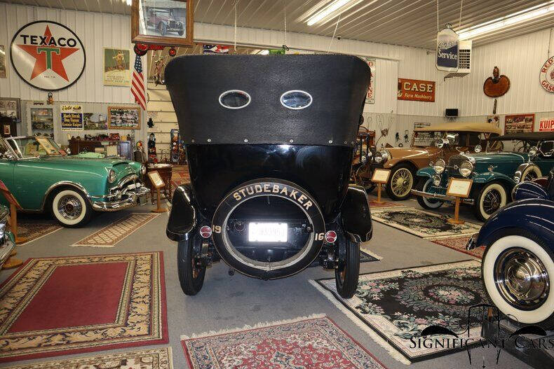 1916 Studebaker ED-6 7 Pass Touring