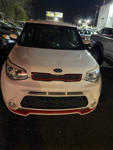 2014 Kia Soul +