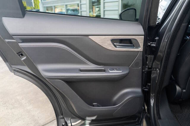 2017 Jaguar F-PACE S