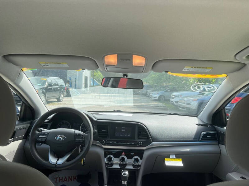 2019 Hyundai Elantra