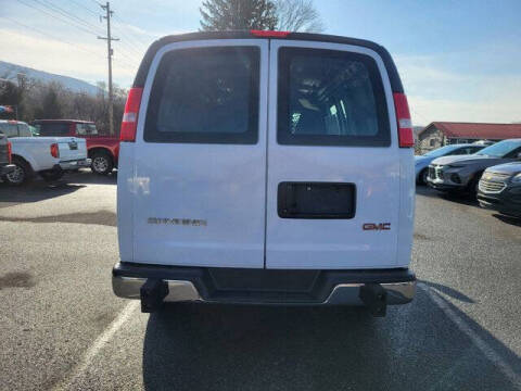 2023 GMC Savana 2500