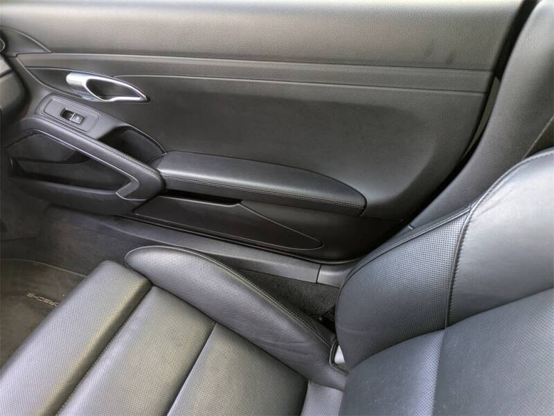 2019 Porsche 911 Carrera