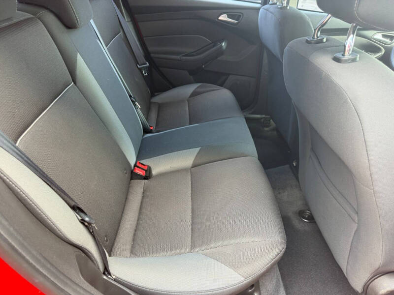 2012 Ford Focus SE