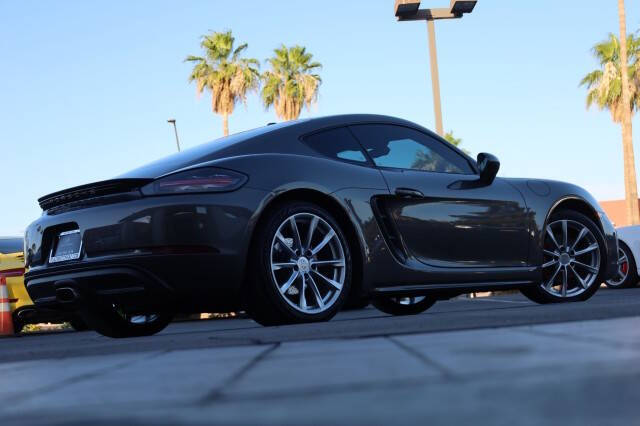 2018 Porsche 718 Cayman
