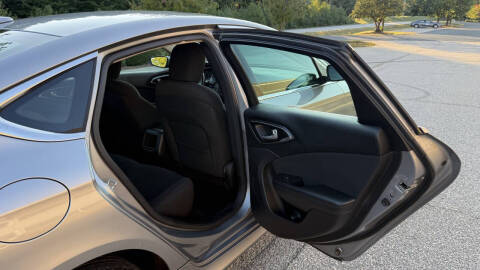 2016 Chrysler 200 Limited