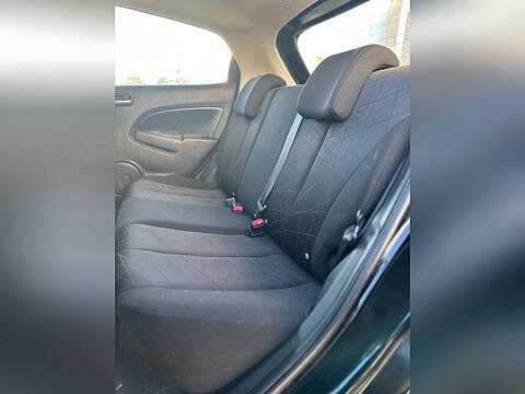 2012 Mazda MAZDA2 Sport