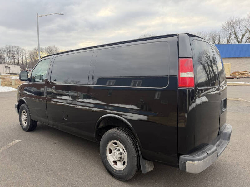 2016 Chevrolet Express 2500