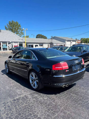 2008 Audi S8 quattro