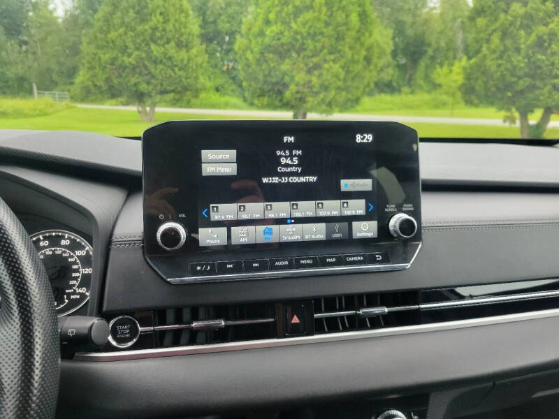 2022 Mitsubishi Outlander SE