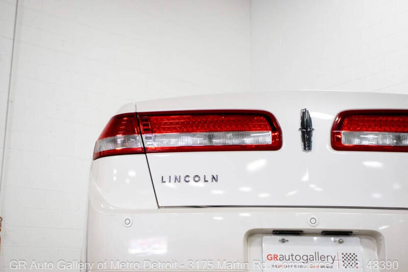 2012 Lincoln MKZ