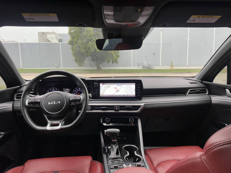 2024 Kia K5 GT-Line