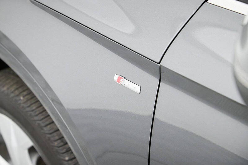 2023 Audi Q5 Sportback quattro S line Prem Plus 45 TFSI