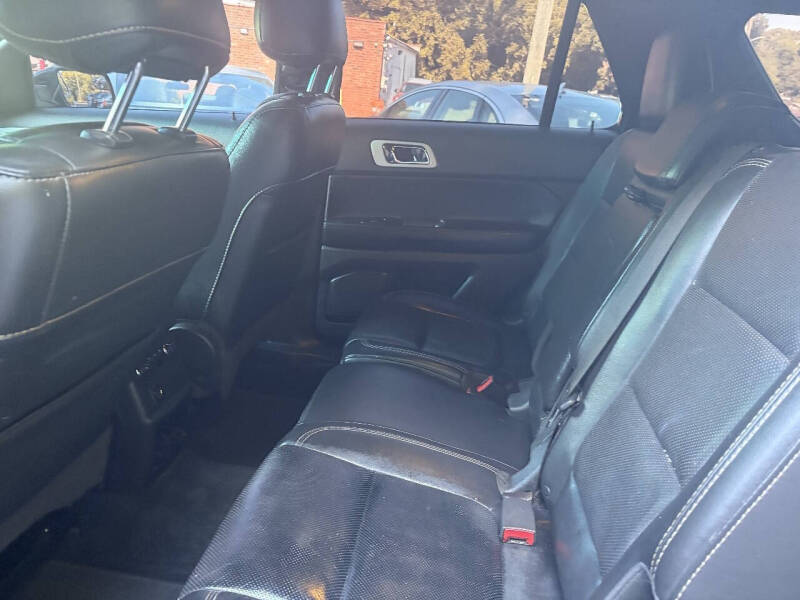 2014 Ford Explorer Sport