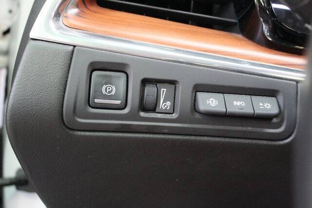 2017 Cadillac XT5 Platinum