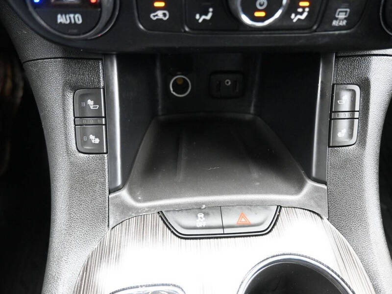 2017 GMC Acadia SLT-1