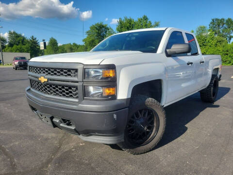 2015 Chevrolet Silverado 1500 for sale at Cruisin' Auto Sales in Madison IN