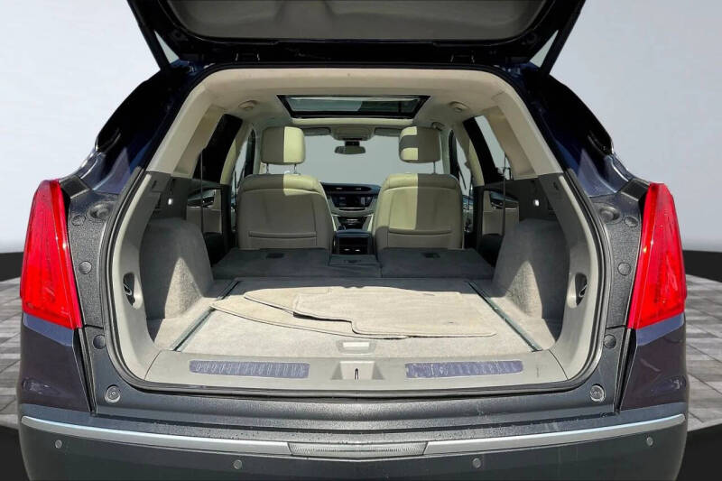 2018 Cadillac XT5 Luxury