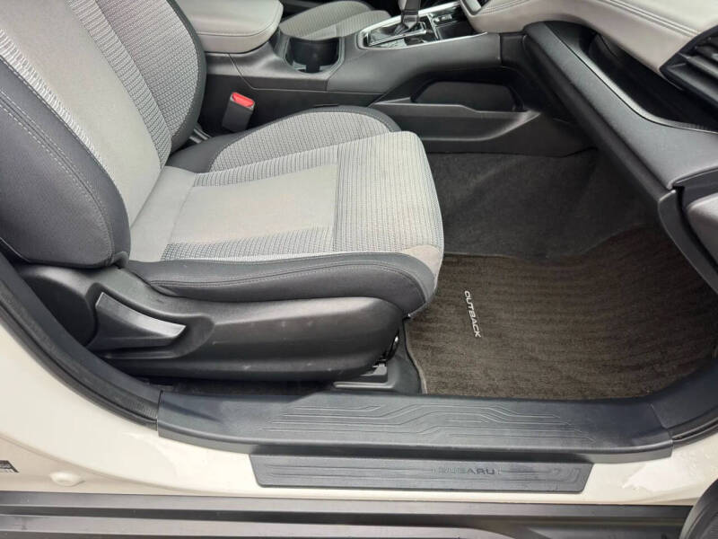 2021 Subaru Outback Premium