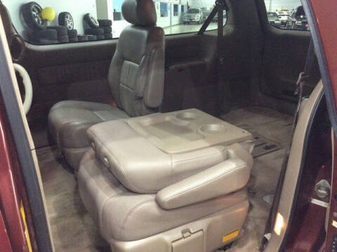 2001 Toyota Sienna LE