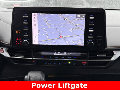 2022 Toyota Sienna XSE 7-Passenger