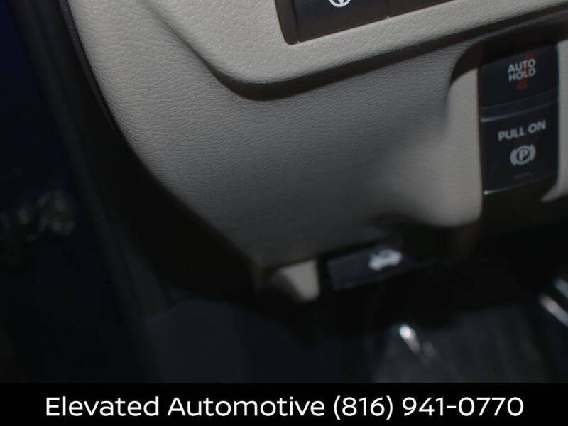 2025 Nissan Murano Platinum