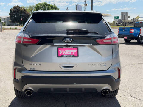 2020 Ford Edge Titanium