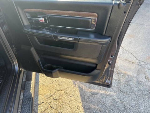 2017 RAM 1500 Laramie