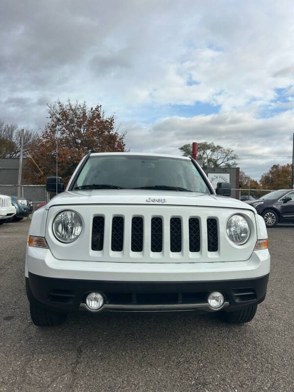 2017 Jeep Patriot High Altitude Edition photo 3