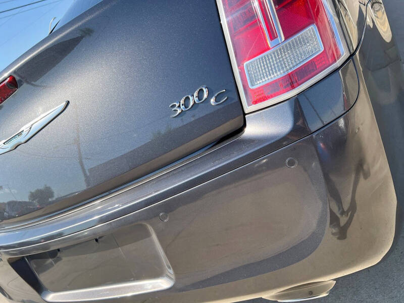2014 Chrysler 300 C