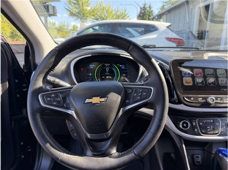 2017 Chevrolet Volt LT