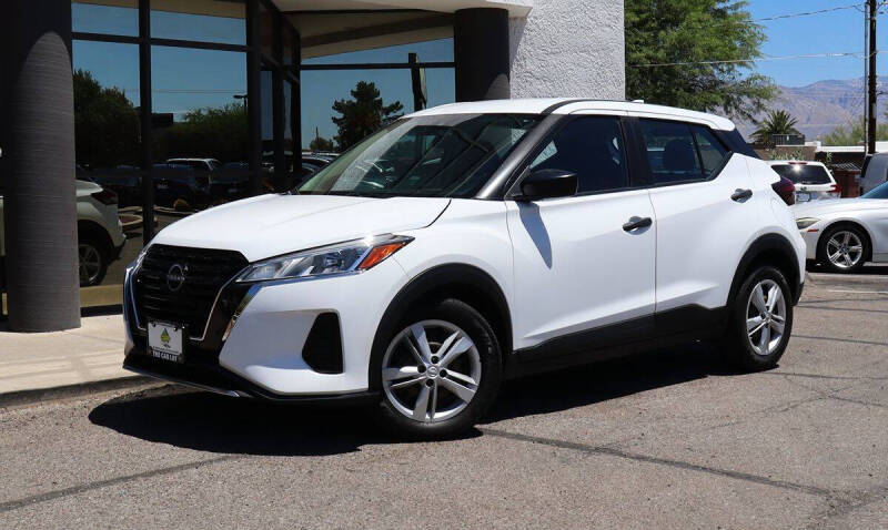 2023 Nissan Kicks S