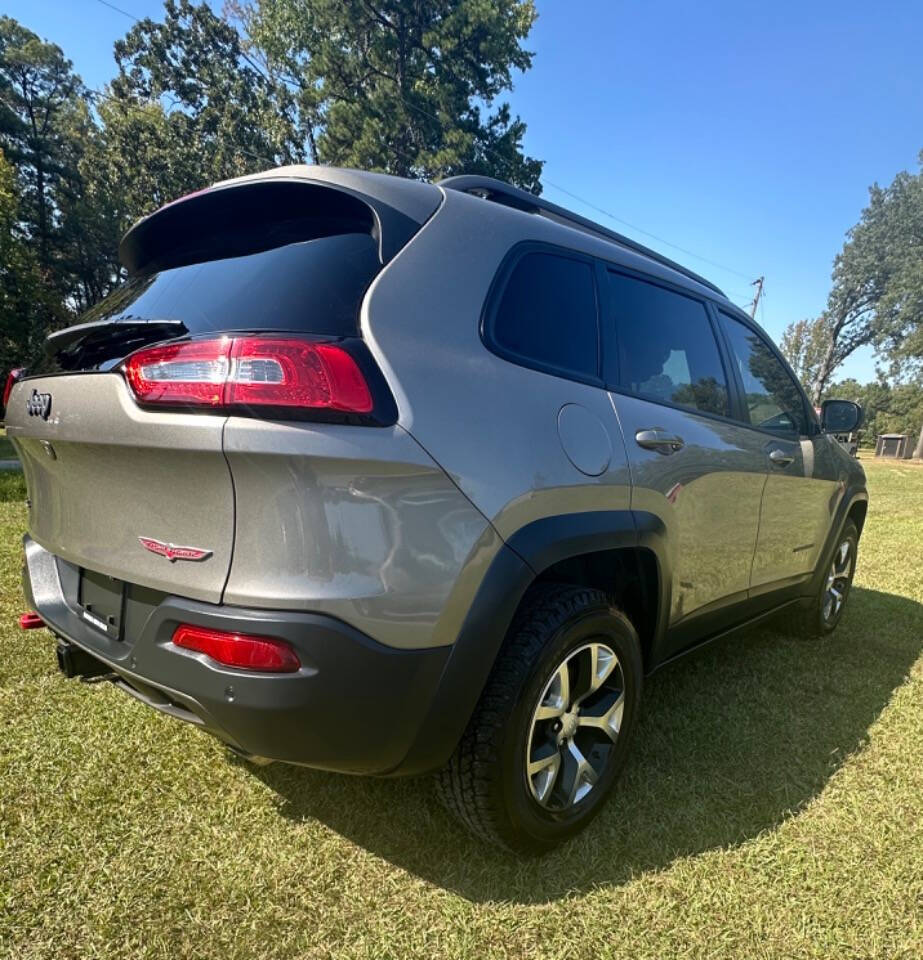 2018 Jeep Cherokee for sale at Redfield Auto Sales, Inc. in Redfield, AR