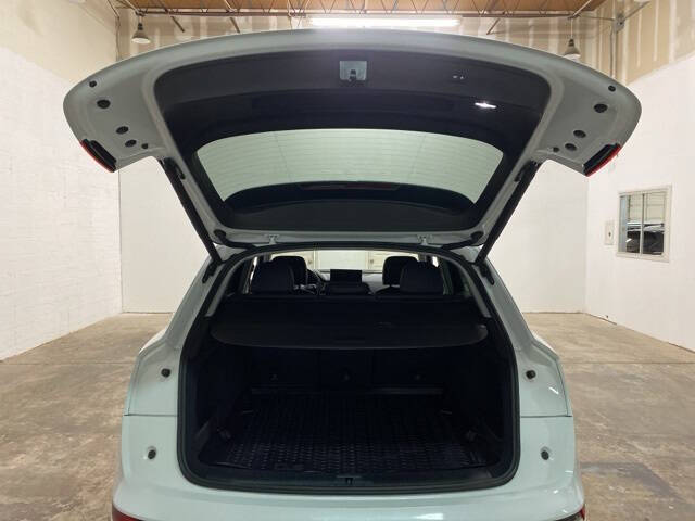 2023 Audi Q5 quattro Premium Plus 40 TFSI