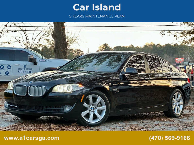 2011 BMW 5 Series 550i's photo