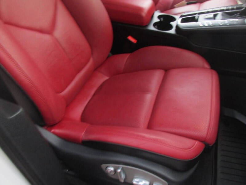 2017 Porsche Macan S