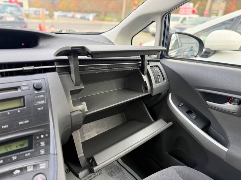 2010 Toyota Prius II