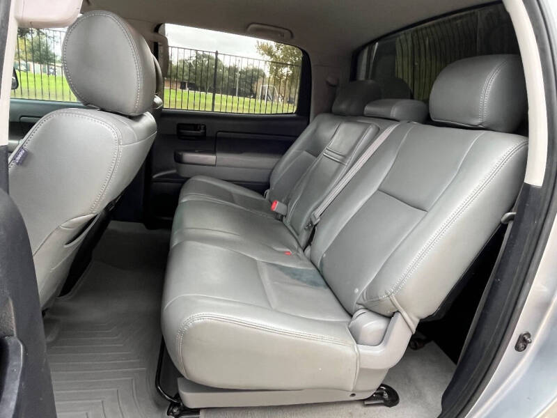 2011 Toyota Tundra Grade