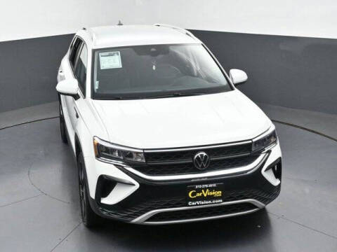 2024 Volkswagen Taos SE 4Motion