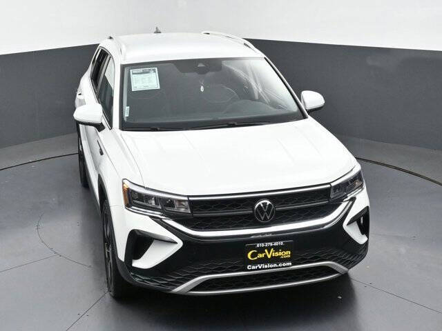 2024 Volkswagen Taos SE 4Motion