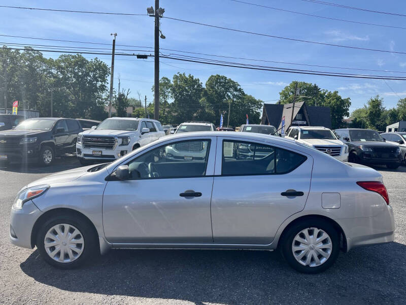 2015 Nissan Versa 1.6 S