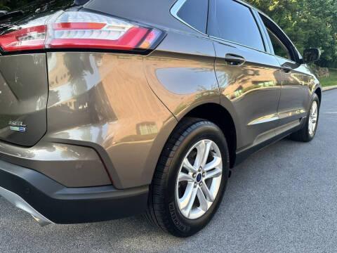 2019 Ford Edge SEL