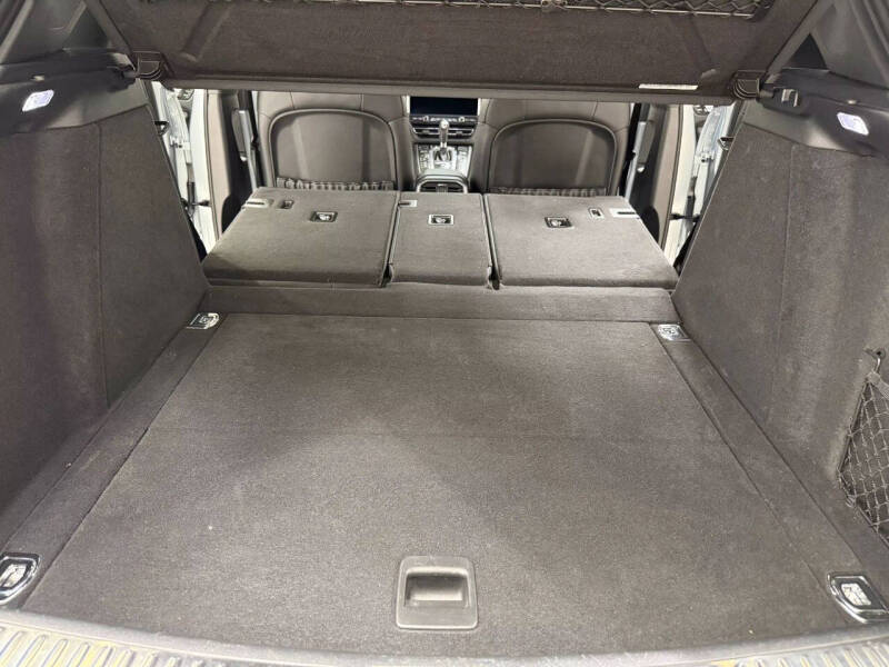 2020 Porsche Macan S