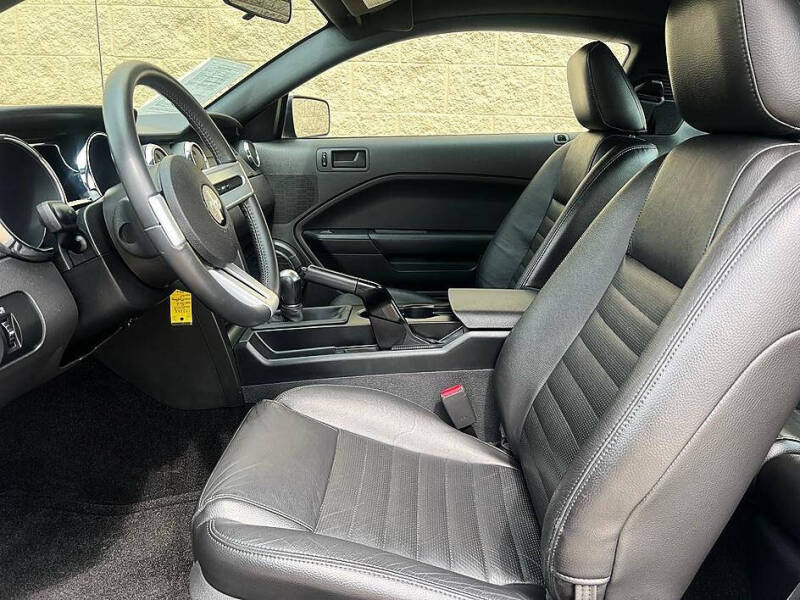 2005 Ford Mustang