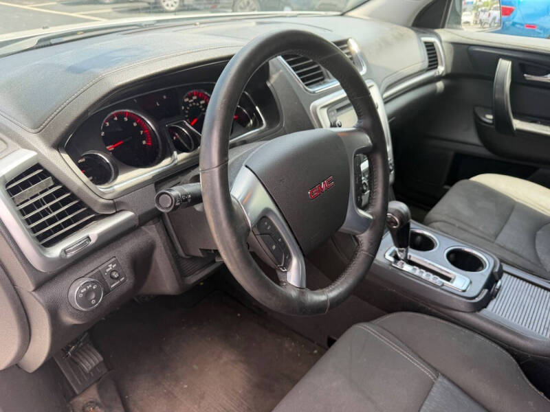 2016 GMC Acadia SLE-1