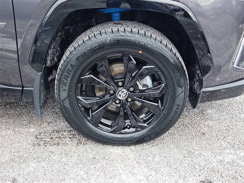 2024 Toyota RAV4 Hybrid XSE