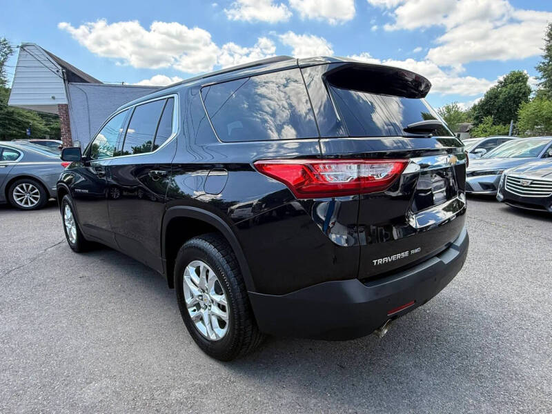 2020 Chevrolet Traverse LT Cloth